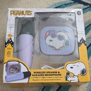 Peanuts Lavender Snoopy Karaoke Speaker & Microphone Set